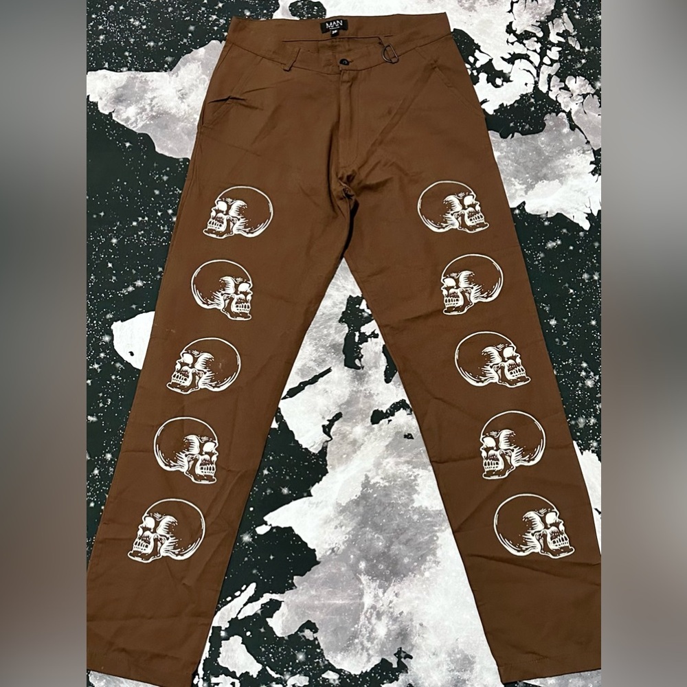 BooHooMan Brown Chino Skull Print Pants